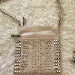 Cute purse with studs